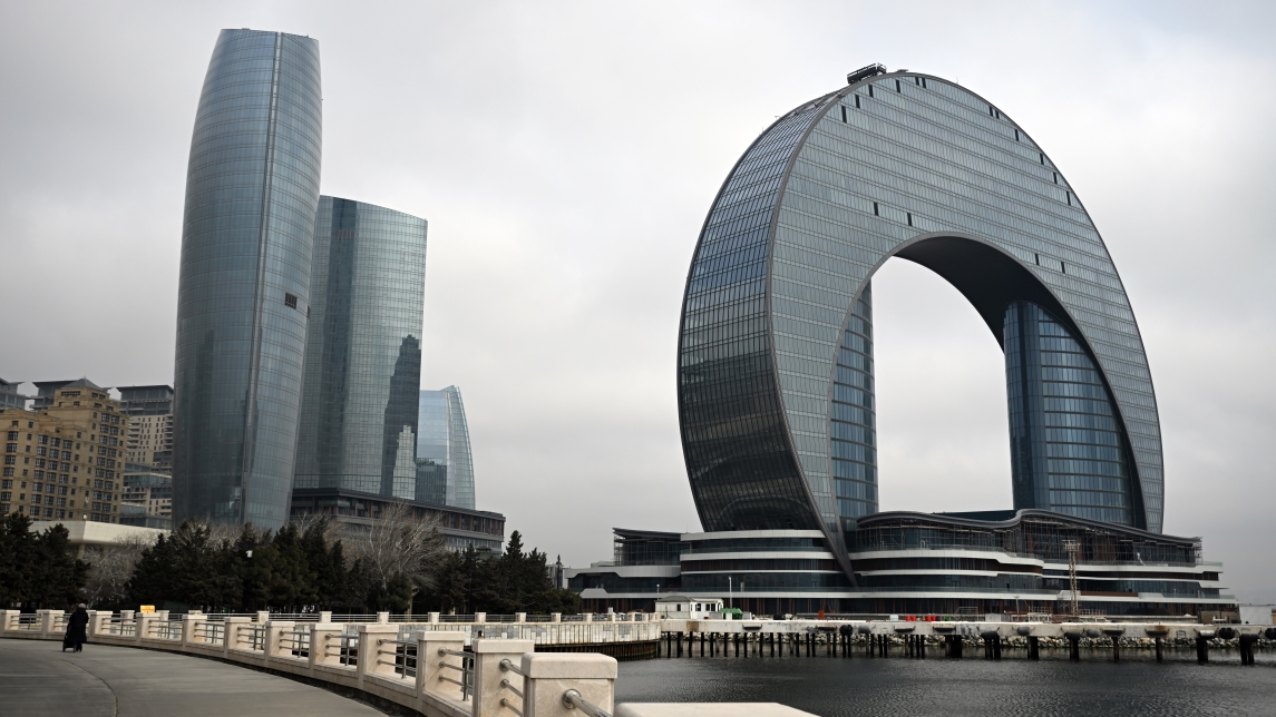 Азербайджан принял решение о поездке на саммит мира